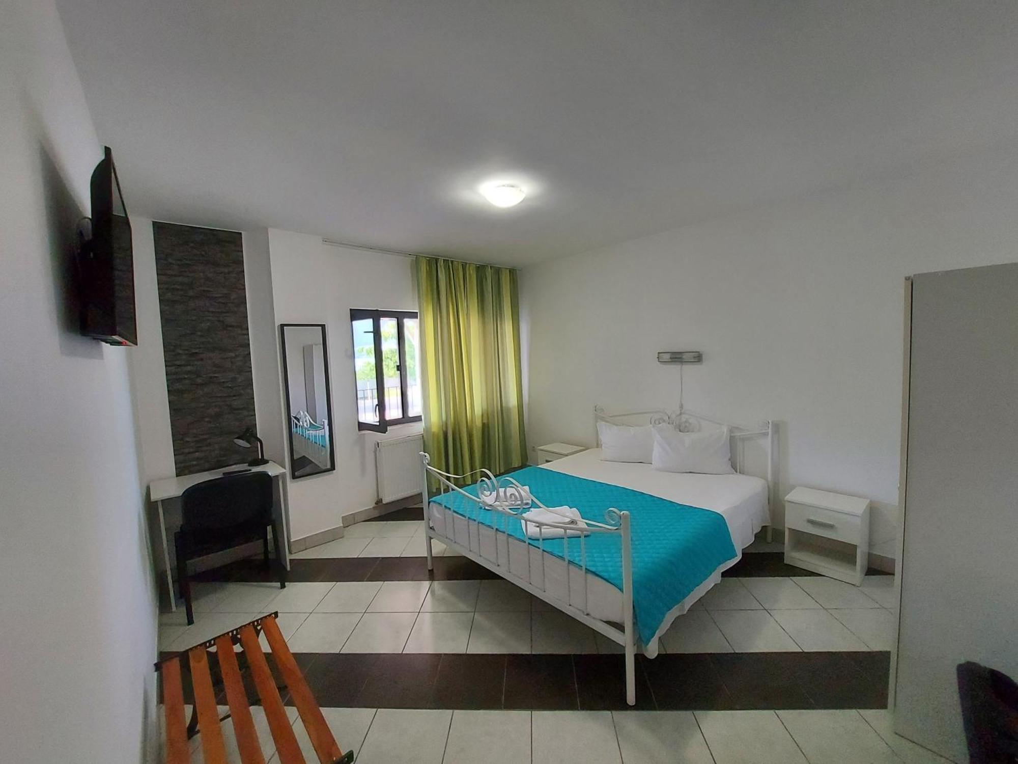 Casa Geppo - Camere De Inchiriat Ieşelniţa Camera foto