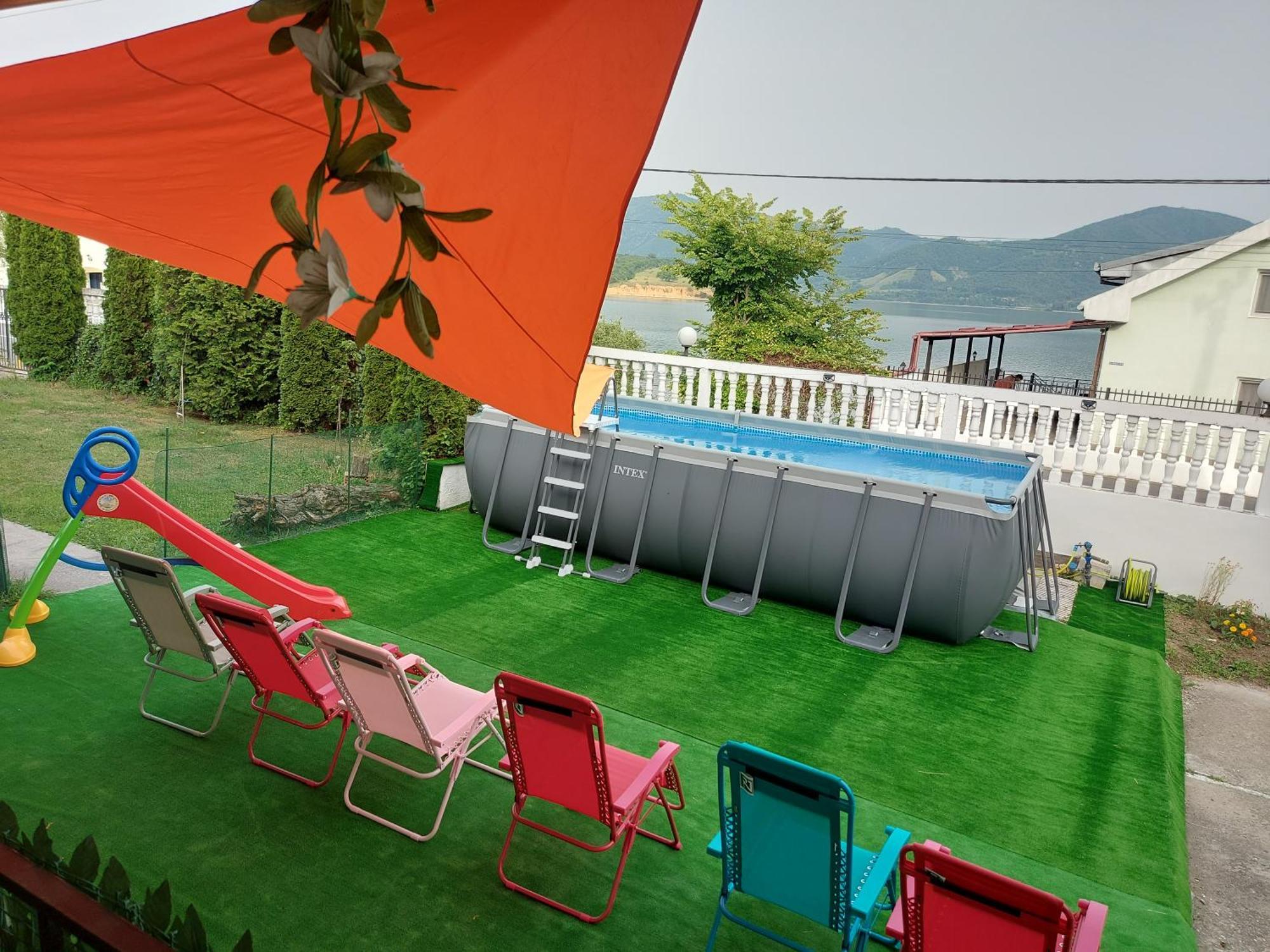 Casa Geppo - Camere De Inchiriat Ieşelniţa Esterno foto